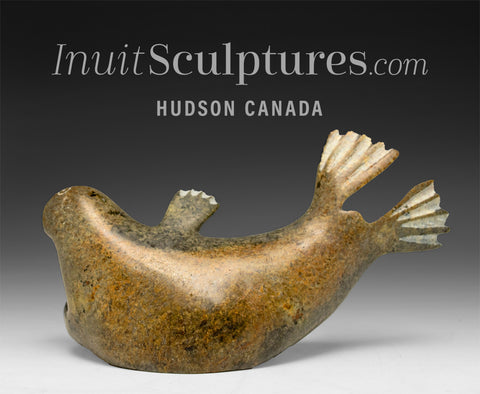 5" Basking Seal by the late Suati Qimirpik *Caramel Kiss* EXHIBITION PIECE AUG 14